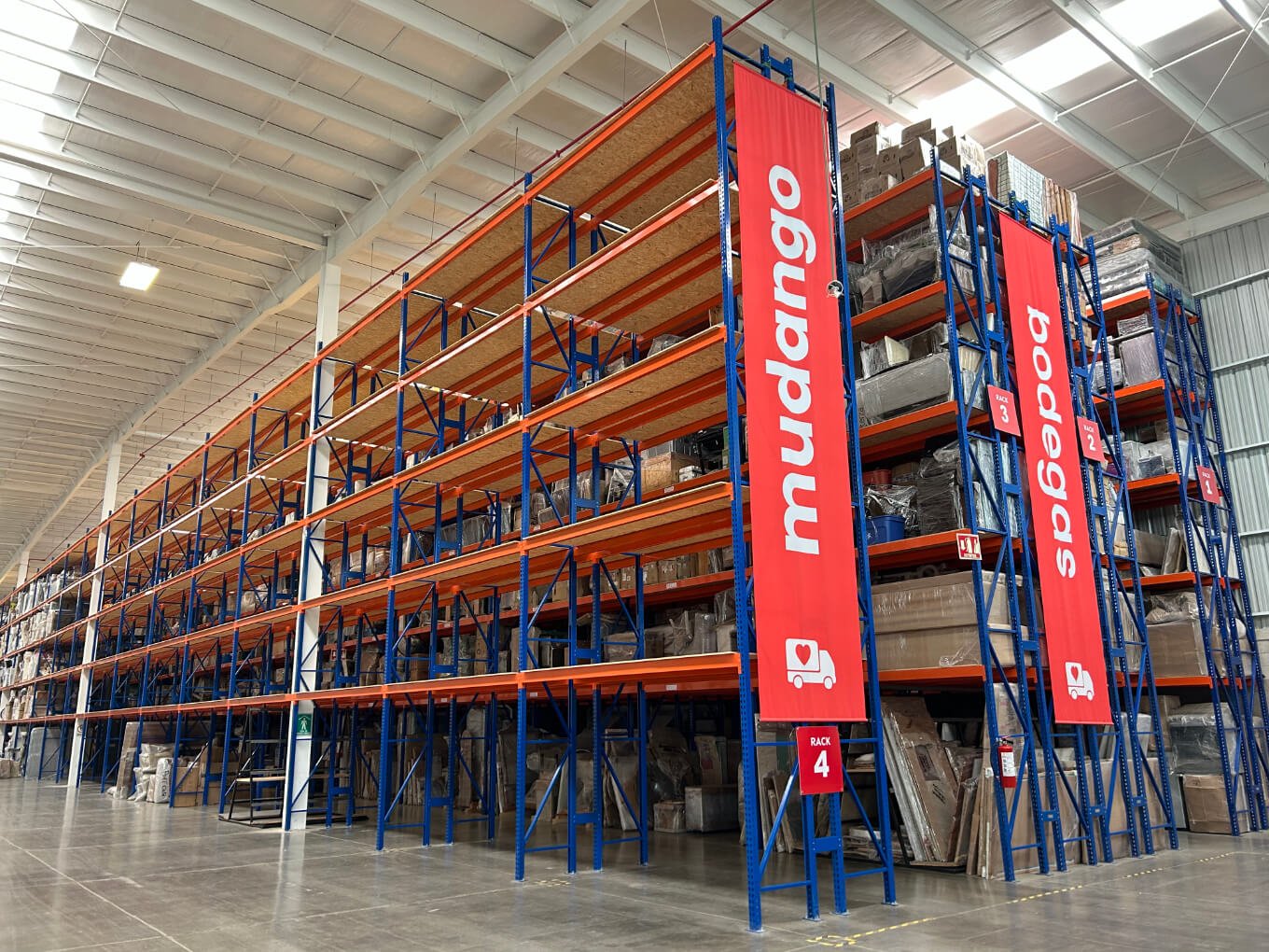 Arriendo de Bodegas Inteligentes